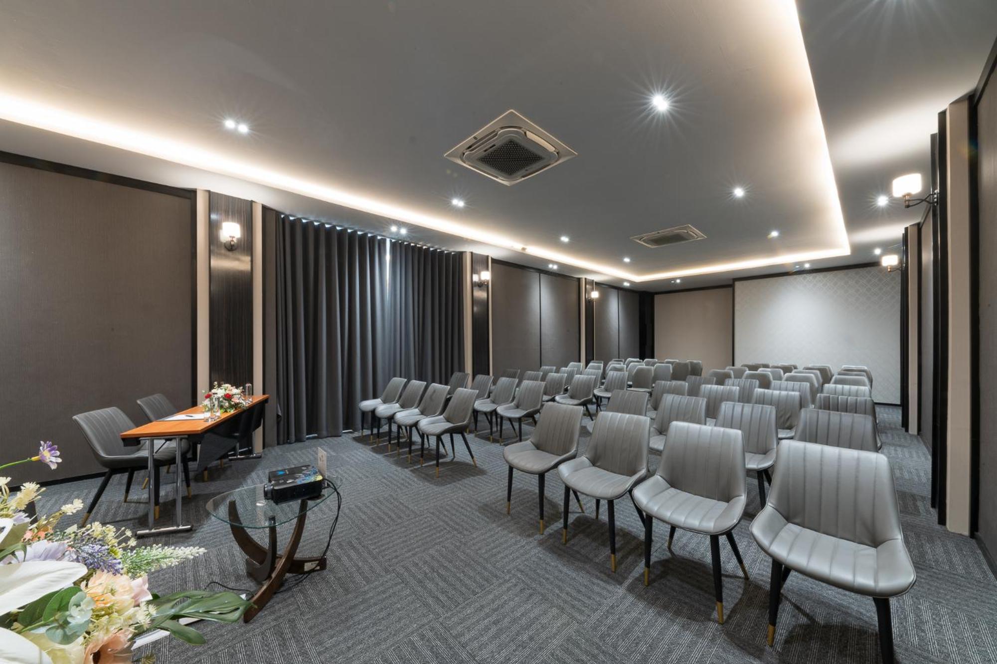 One Patio - Sha Extra 5*