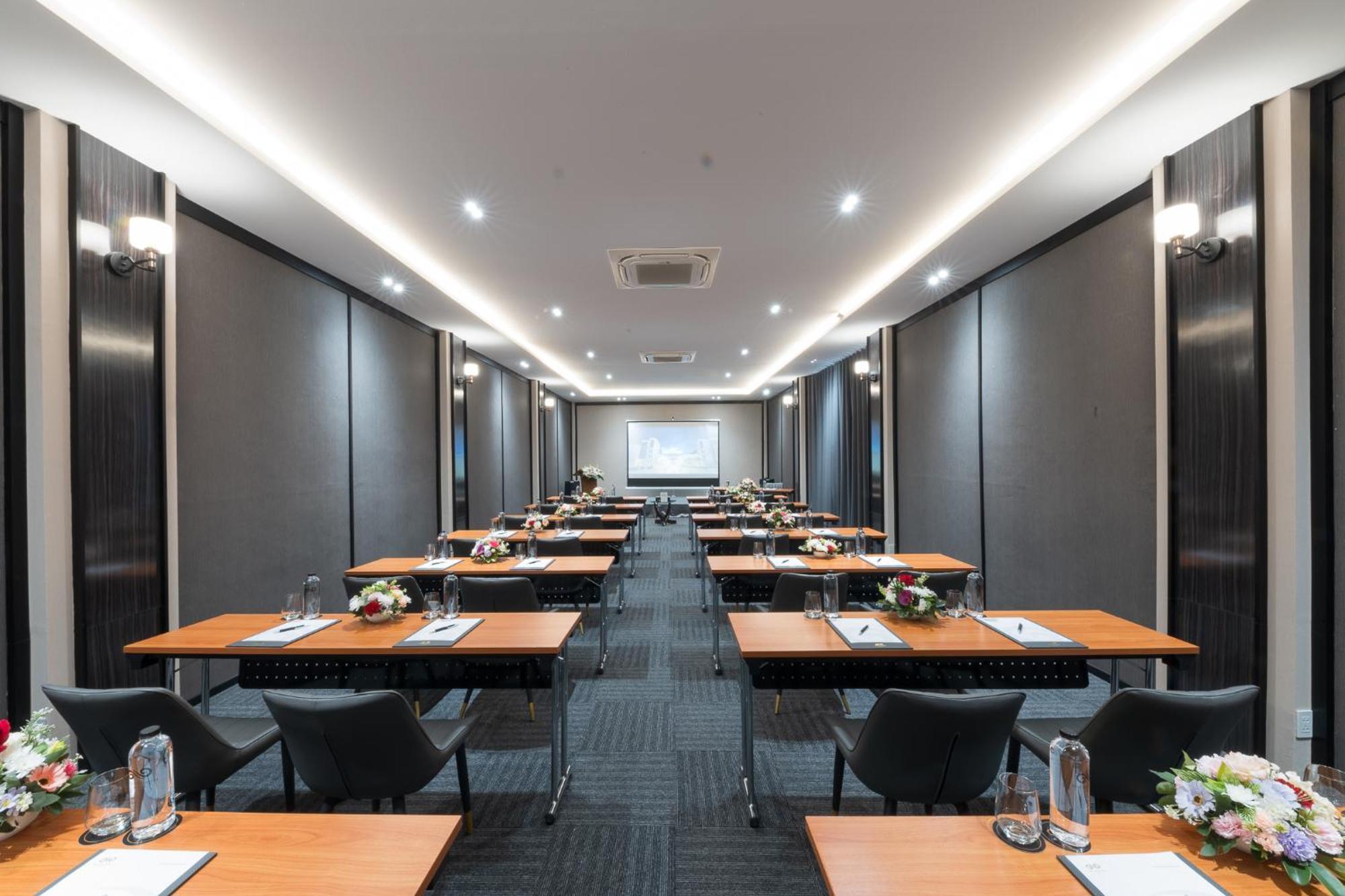 Hotel One Patio - Sha Extra Pattaya